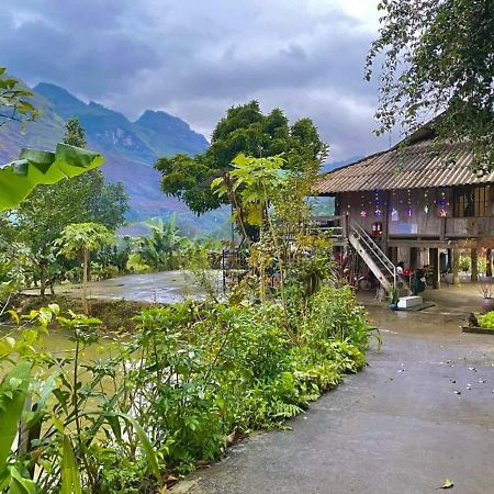 Du Gia Van Chung Homestay Lang Cac ภายนอก รูปภาพ